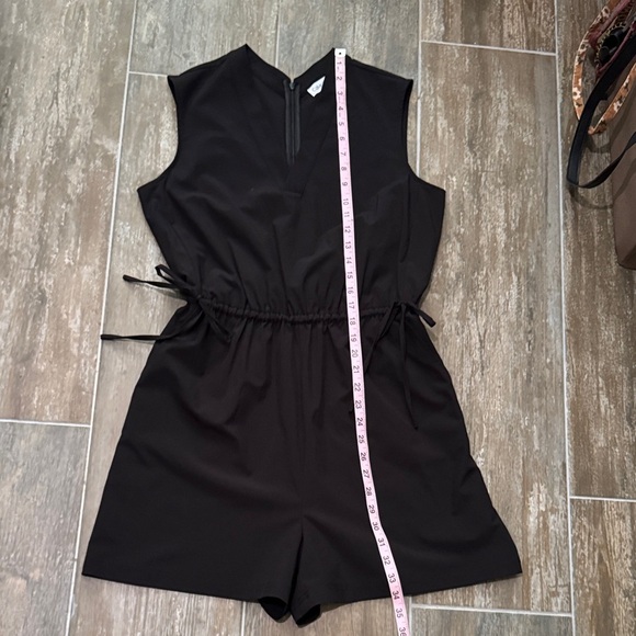 Calvin Klein Black Sleeveless Romper - Picture 8 of 9